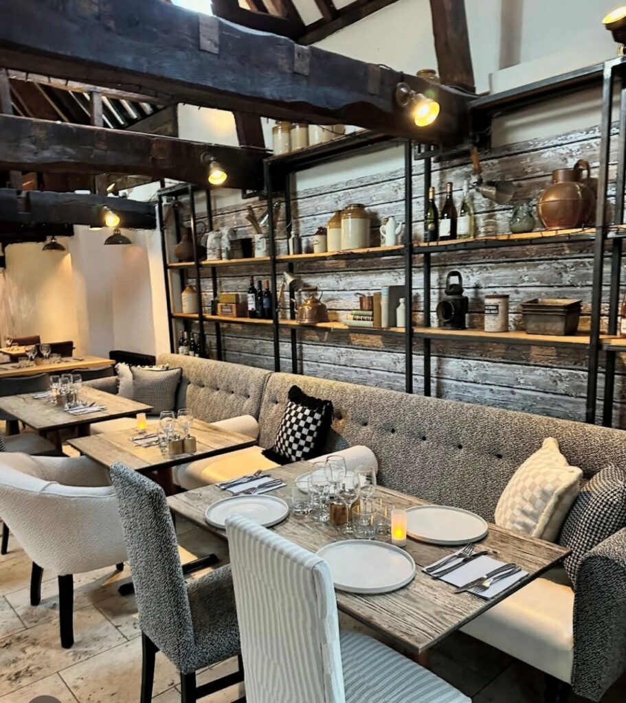 White Hart - Dining