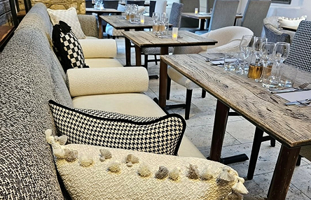 dining at white hart hotel