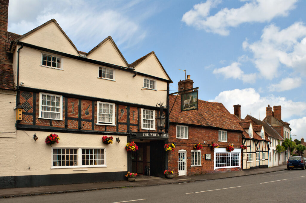 Midweek at the White Hart Hotel